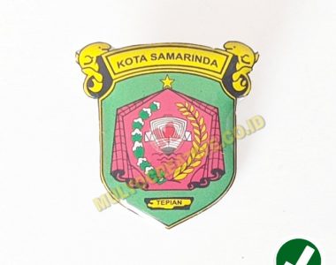 ID Card Holder Full Logo Yoyo Yogyakarta Warna Putih  pesan pin enamel  lencana pin plakat akrilik lycal resin sabuk sekolah papan nama dada evolet  bordir emblem pin kuningan topi sekolah plat