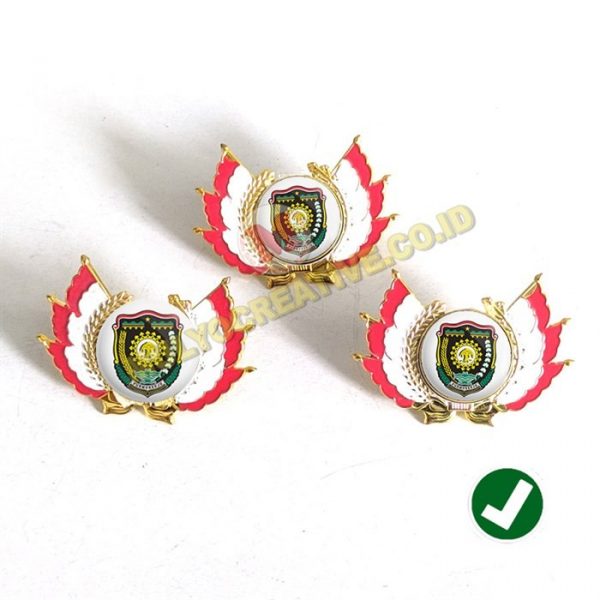 Pin Wing Kabupaten Bros Kabupaten Purworejo Bahan Logam Pesan Pin Enamel Lencana Pin Plakat